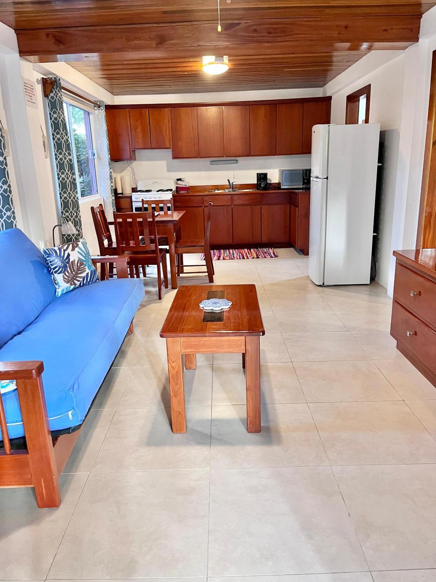 Palmetto Garden Cottage Caye Caulker Exterior photo